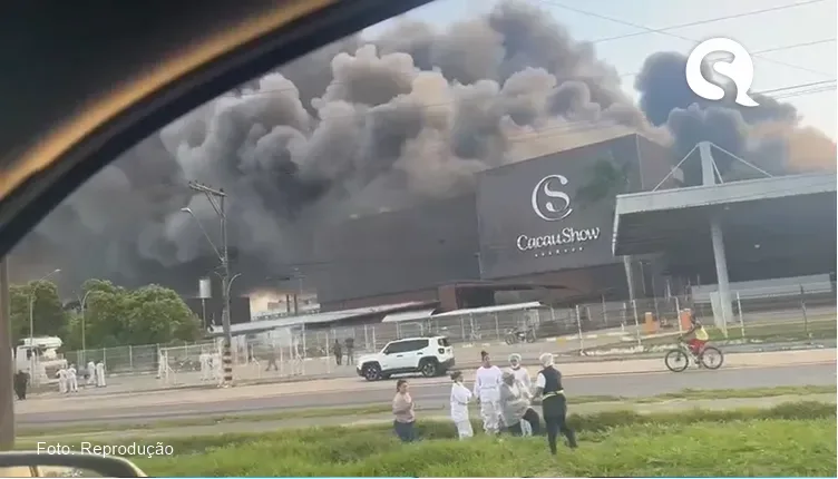 Incêndio atinge fábrica da Cacau Show em Linhares, no Norte do ES