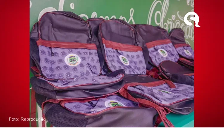 Prefeitura de Tianguá inicia distribuição de merenda e kits escolares