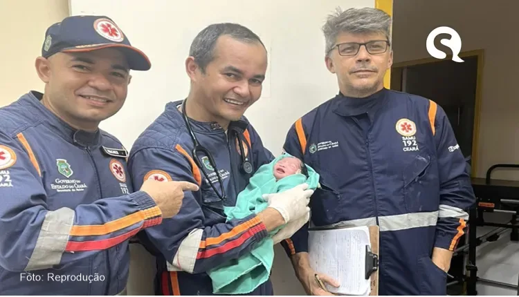 Mãe dá à luz dentro de ambulância entre os municípios de Hidrolândia e Ipu, e homenageia médicos