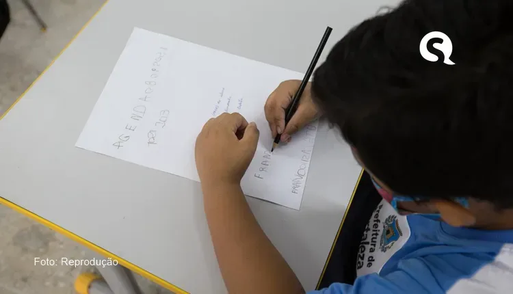 Ceará atinge 2ª menor taxa de atraso escolar do Brasil no ensino fundamental, aponta Censo Escolar 2023