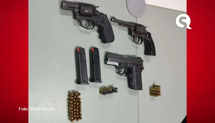Forças de seguranças capturam trio com armas e munições na cidade de Itarema