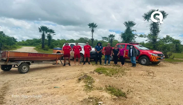 Bombeiros realizam ação de apoio à famílias ilhadas no distrito de Aracatiaçu, em Sobral