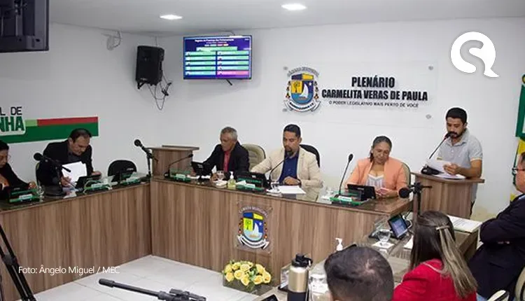 Justiça determina que Barroquinha, no Ceará, reduza número de vereadores após gasto com vagas extras
