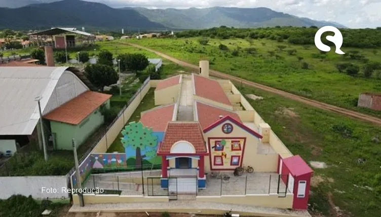 Prefeito Ivo Gomes inaugura 19º Centro de Educação Infantil da sua gestão no distrito de Jaibaras nesta quinta-feira (25/04)