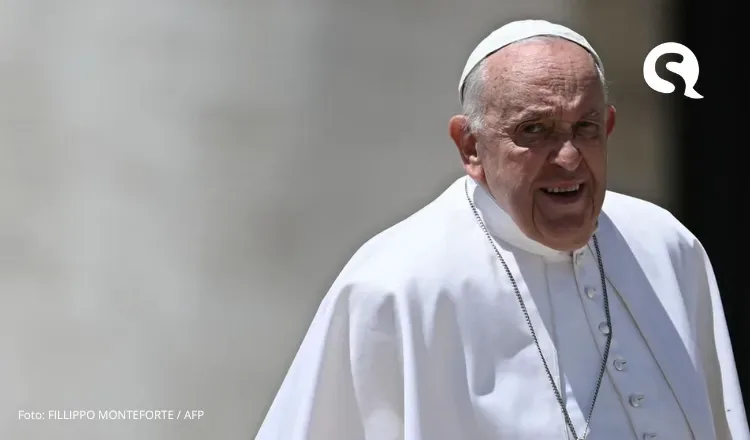 Papa é acusado de usar termo homofóbico para se referir a gays em reunião, diz imprensa italiana