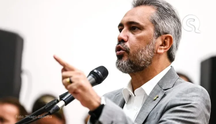 Elmano promete chamar mais PMs e anunciar novos concursos para Polícia Militar e Corpo de Bombeiros