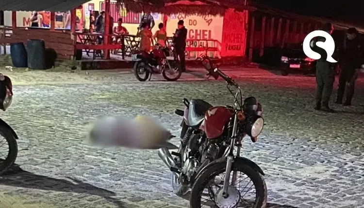 Dono de bar e cliente são assassinados a tiros na praia de Almofala em Itarema