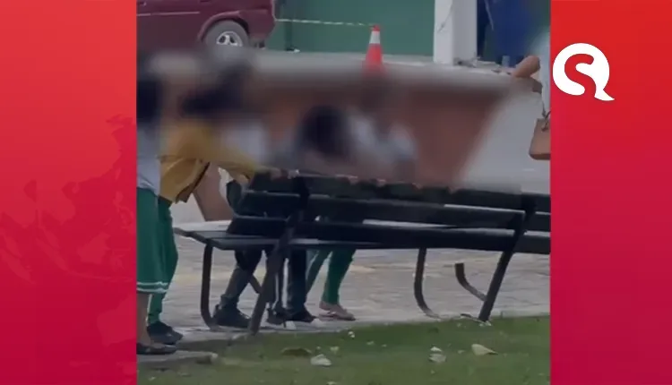 Estudantes são flagrados quebrando banco de praça pública em Guaraciaba do Norte