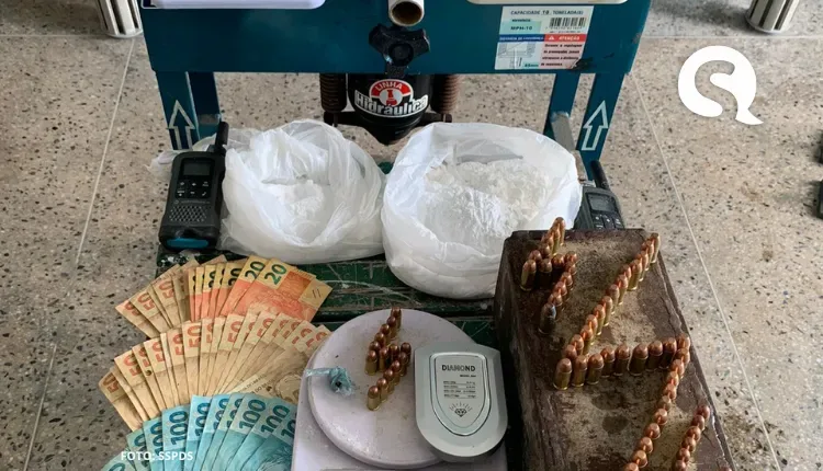 Em Camocim mulher é presa e laboratório de drogas é desarticulado pela PMCE