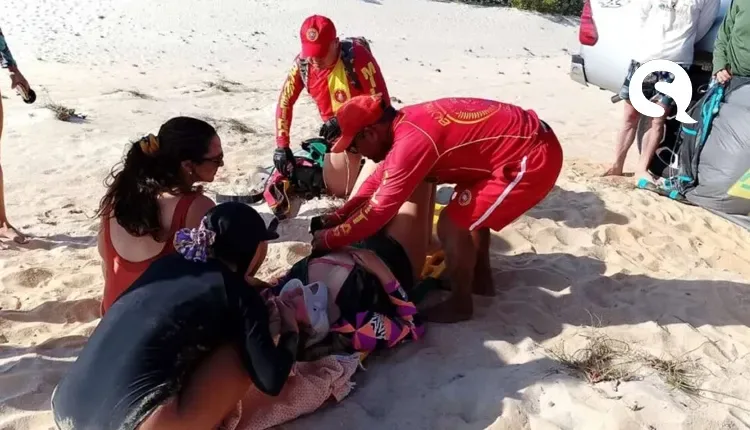 Turista chilena é resgatada por guarda-vidas após sofrer acidente de kitesurf em praia do Guriú, em Camocim