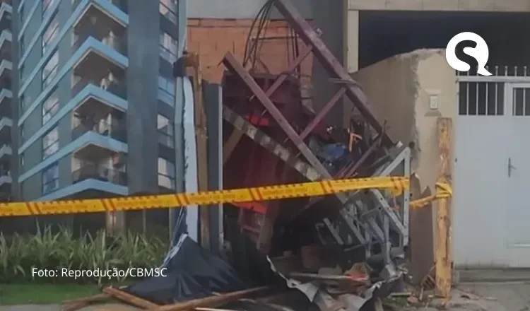 Trabalhadores morrem após elevador de obra despencar