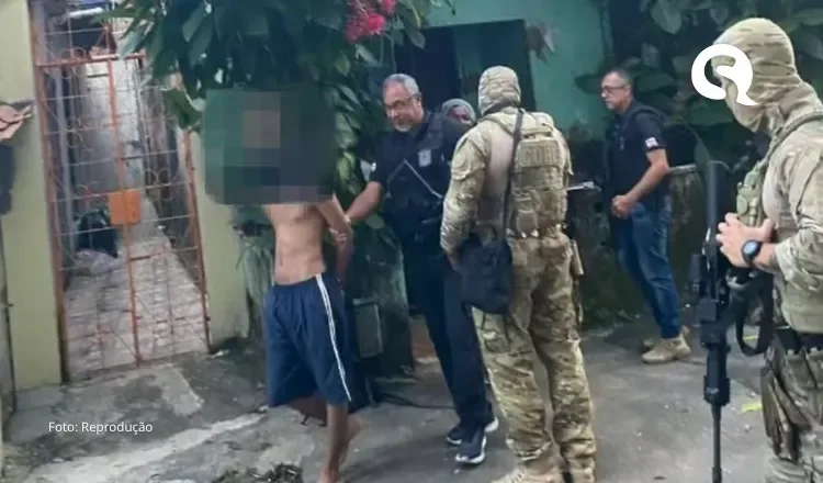 Homem é preso por divulgar fotos íntimas de adolescente após fim de namoro virtual