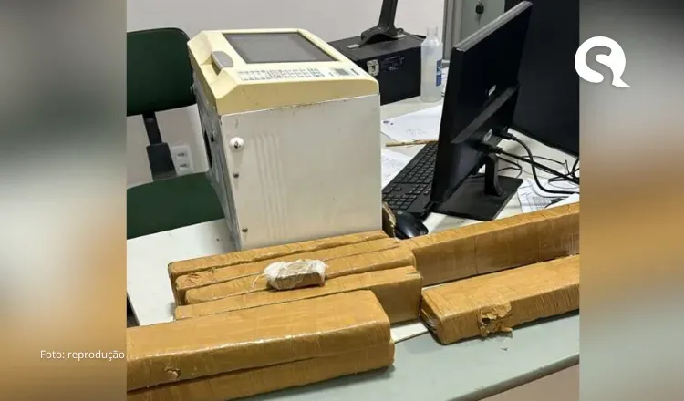 Dupla em posse de cerca de 10 kg de drogas é presa pela PCCE em Viçosa do Ceará