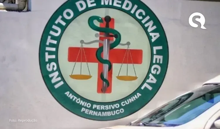 Mãe vai beber, não presta atenção no filho e criança morre afogada