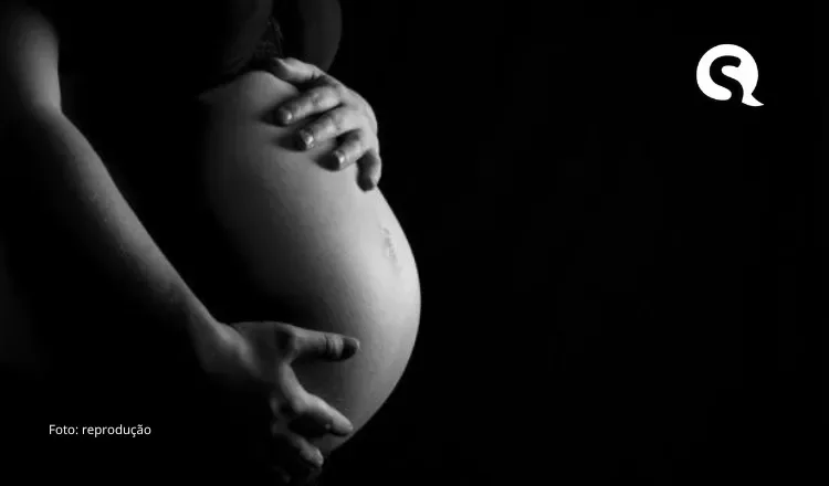 Médico é suspeito de fazer aborto à força em namorada grávida de 4 meses