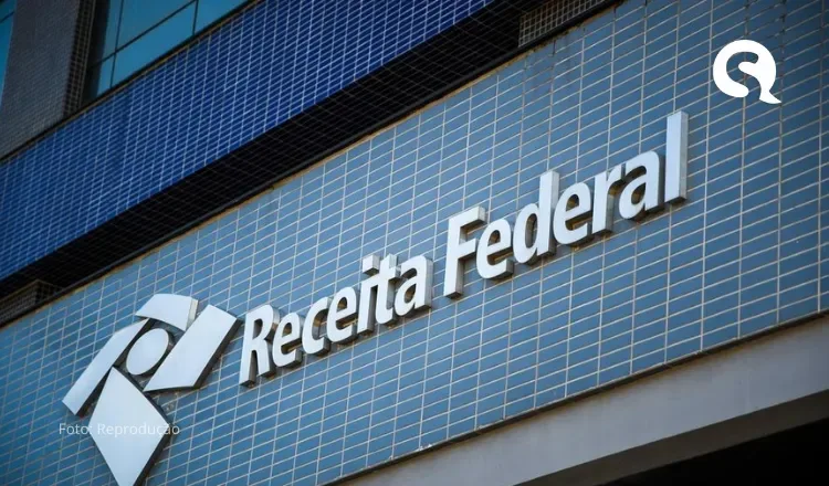 Constituição proíbe imposto sobre movimentação financeira, e Receita diz que não vai taxar Pix