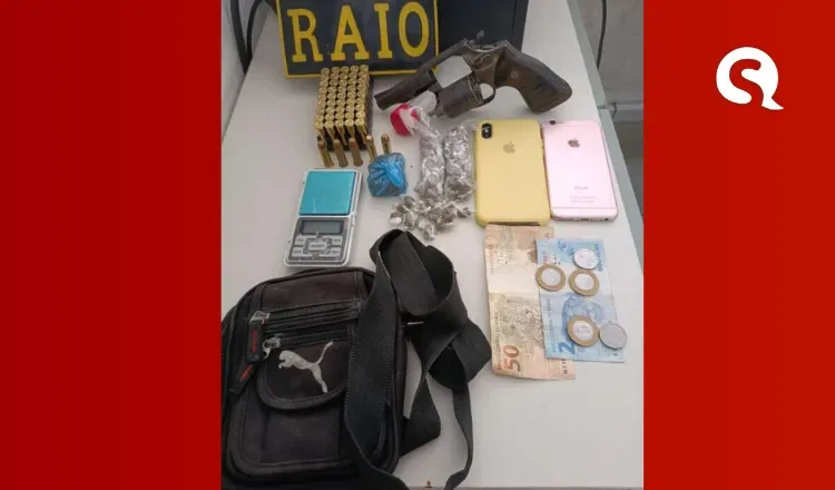 Policiais militares capturam adolescente com arma e drogas em Sobral