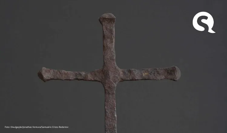 Cruz da primeira missa no Brasil retorna ao país após 525 anos e percorre cinco estados