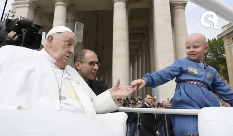 Último desejo do Papa: Transformar o papamóvel em ambulatório para crianças de Gaza