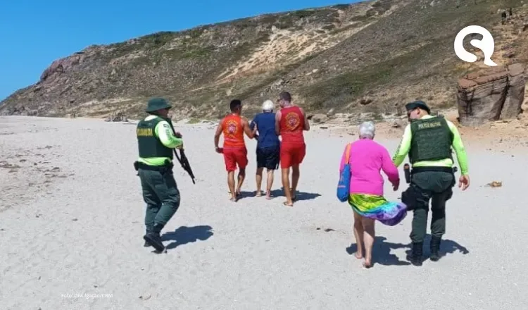 Turista de 77 anos sofre queda na Pedra Furada em Jericoacoara e é socorrido com ferimentos no rosto