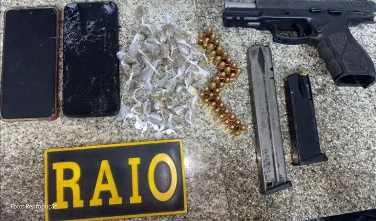 PMCE prende mulher com drogas e arma de fogo em Amontada