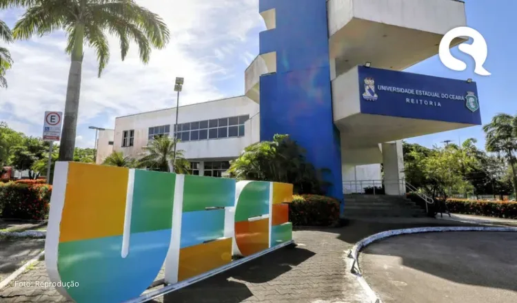 Uece abre 239 vagas para seleção de professores temporários e substitutos