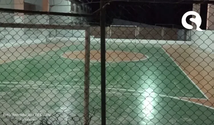 Homem é morto a tiros enquanto jogava bola em escola, em Guaiúba/CE, dias após sair da prisão