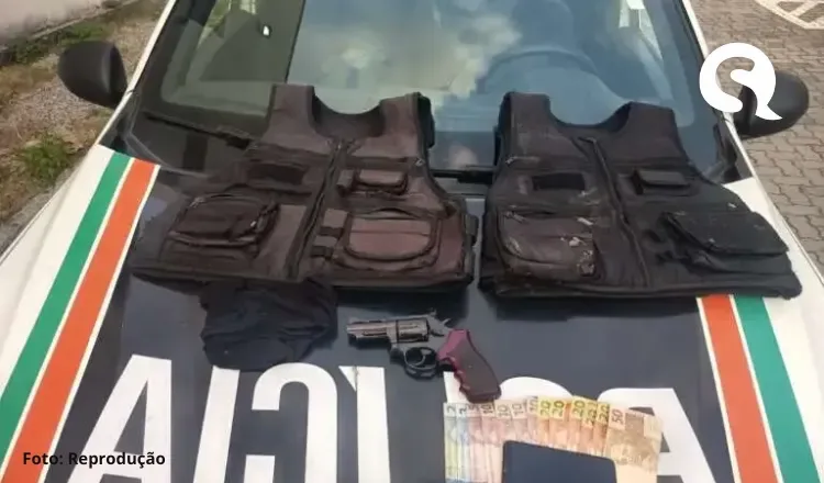 Adolescente de 15 anos é apreendido com arma e coletes balísticos na Cidade 2000, em Fortaleza