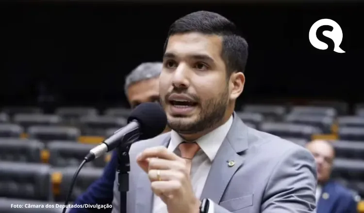 André Fernandes destina verba para compra de fuzis e diz que vai premiar policial ‘que mais matar traficante’