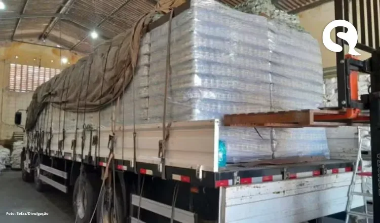 Caminhão com 60 mil garrafas de bebidas alcoólicas sem nota é apreendido no Ceará