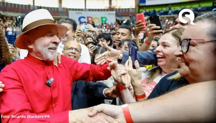 Lula lidera contra todos os nomes da direita e venceria a eleição no 1º turno, diz pesquisa AtlasIntel/Bloomberg