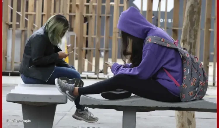 ECA Digital entra em vigor e amplia proteção de crianças e adolescentes no ambiente online
