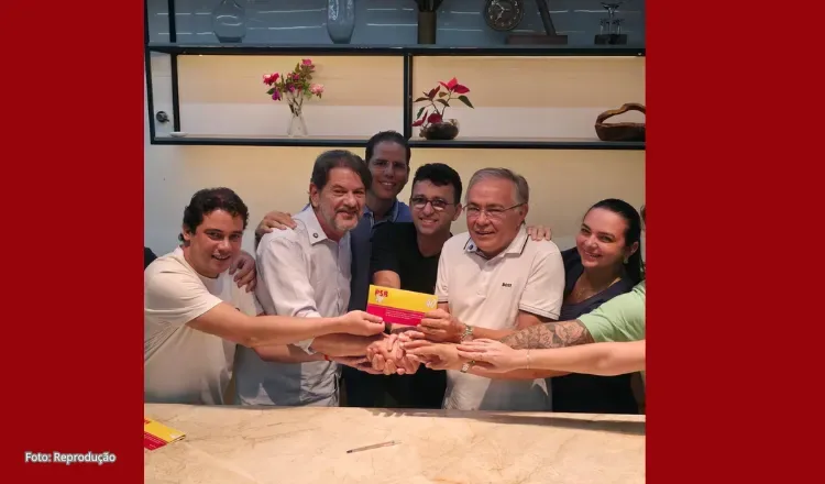 Prefeito de Cariré se filia ao PSB e projeta candidatura para 2026