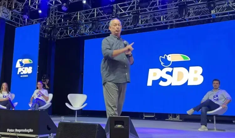 Ciro Gomes diz que decidirá até maio se disputará a Presidência ou o governo do Ceará em 2026