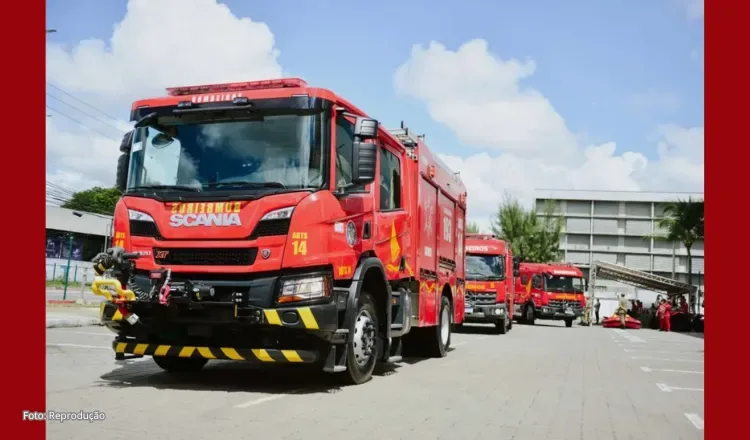 Equipes do Corpo de Bombeiros do Ceará recebem 11 viaturas e mais de 5 mil equipamentos