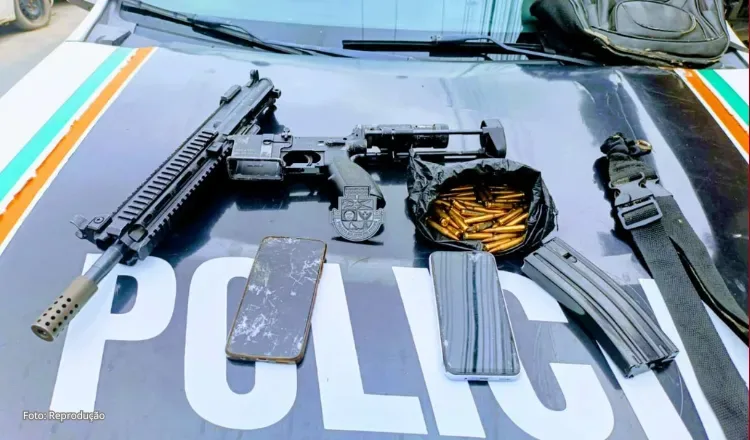 Polícia Militar apreende fuzil calibre 5.56 e prende suspeito em Amontada
