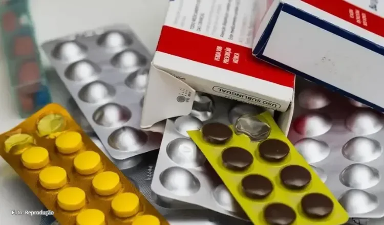 Anvisa suspende lotes de corticoide e remédios para colesterol
