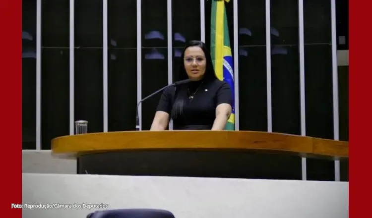 Dayany Bittencourt perde o mandato após TSE anular votos de Heitor Freire
