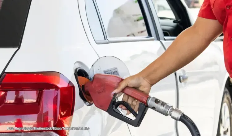 Petrobras anuncia reajuste no preço da gasolina a partir desta sexta-feira (29)