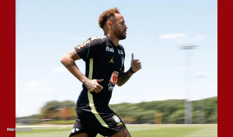 Neymar treina com o grupo e pode enfrentar a Escócia