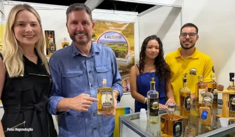 “Sucesso absoluto”: presidente da Alece prestigia festival de Viçosa