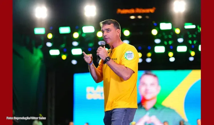 Flávio Bolsonaro recebeu R$ 500 mil de empresa ligada a consultoria que operou com o Master
