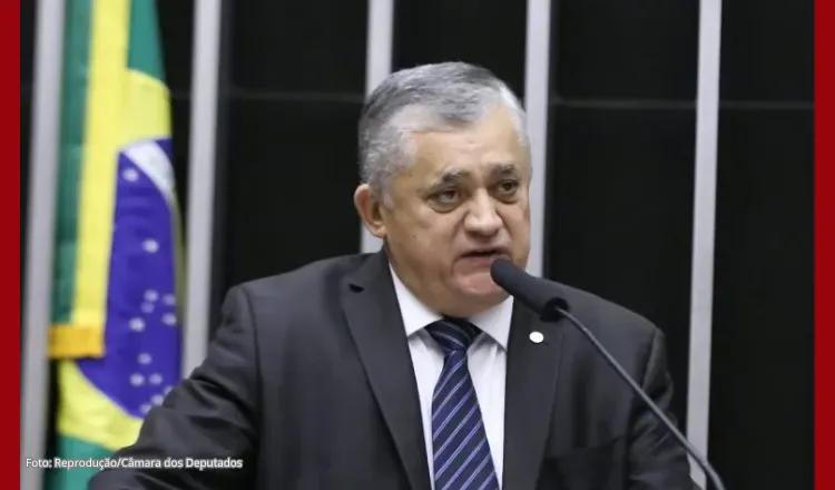 Guimarães cobra definição em chapa de Elmano e diz que demora é “erro estratégico”