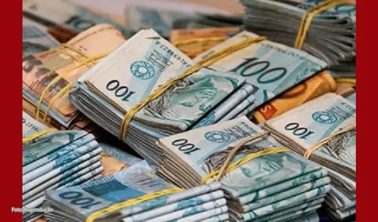 Mulher inventa assalto após sacar R$ 8 mil da conta do pai em Crateús