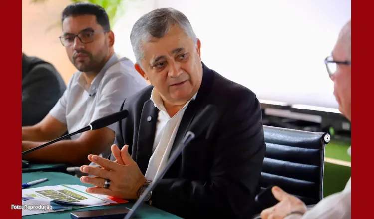 Guimarães reúne prefeitos e diz que Lula determinou aceleração das obras do Novo PAC