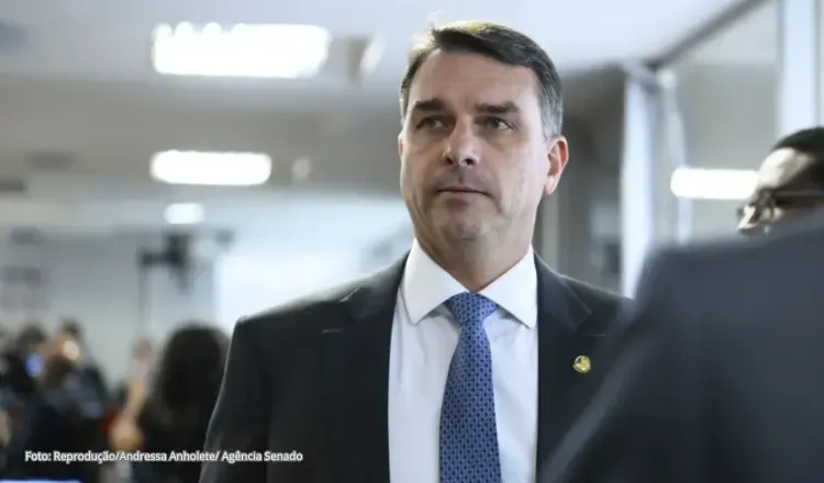 Líder do PL na Assembleia projeta vinda de Flávio Bolsonaro ao Ceará em Setembro