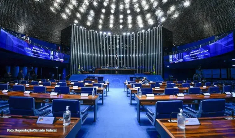 Comissão aprova fim da escala 6×1 e votação vai a último estágio, no plenário do Senado