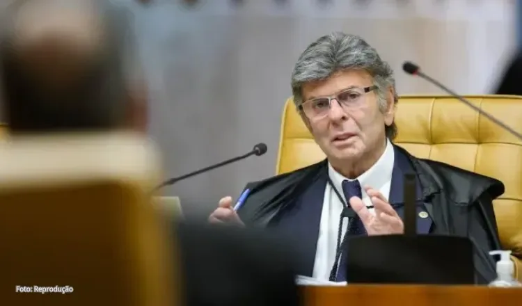Diálogos indicam que Vorcaro usou empresas para bancar homenagem a Fux